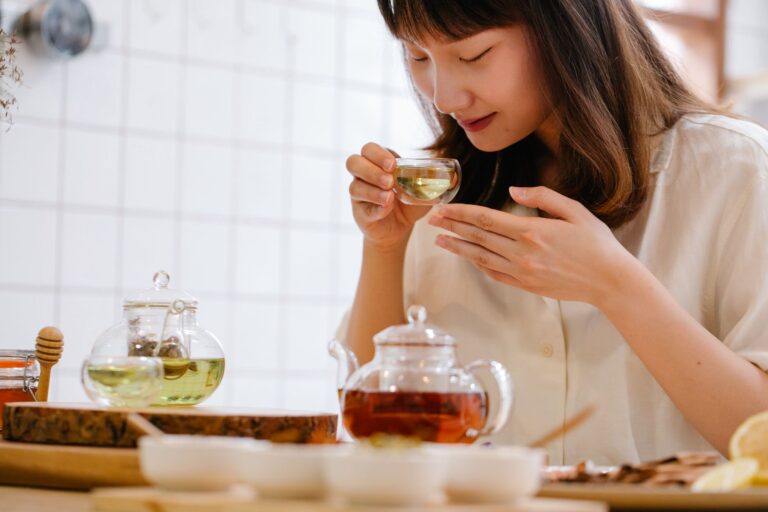 IBS and the Gut-Brain Axis: A Low-FODMAP Diet Guide