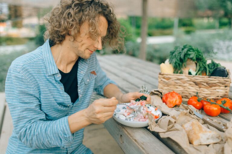 Glucose Diet: Meal Sequence to Blunt Blood Sugar Spikes