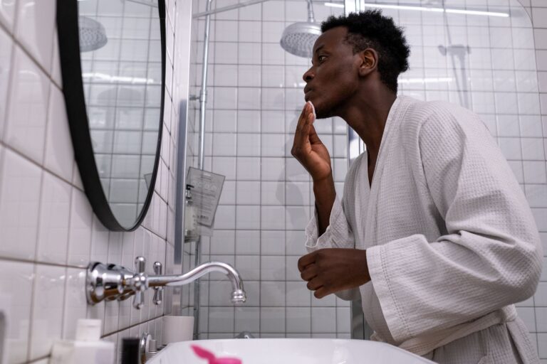Male Pattern Hair Loss: Early Signs and What Actually Works