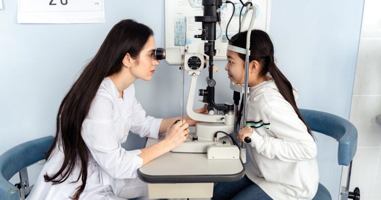 Lazy Eye and Strabismus in Kids: Signs and Screening Ages